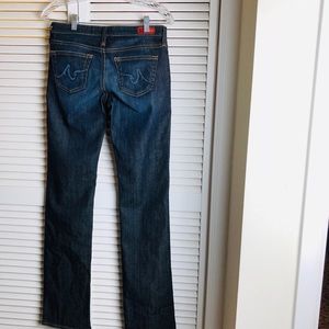 NWOT AG /THE KISS/STRAIGHT/SLIGHT BOOTCUT JEAN